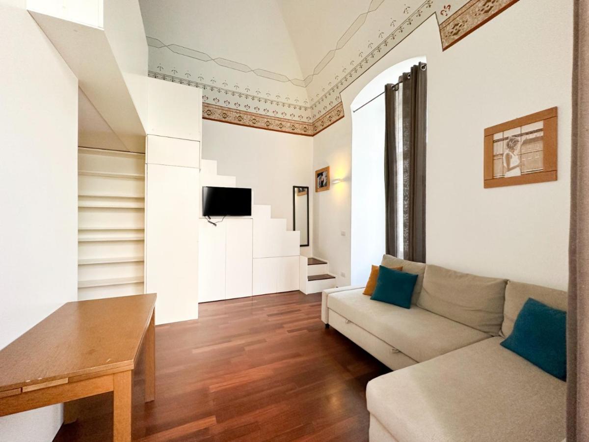 Visconti 89-Duplex Suite Бари Екстериор снимка