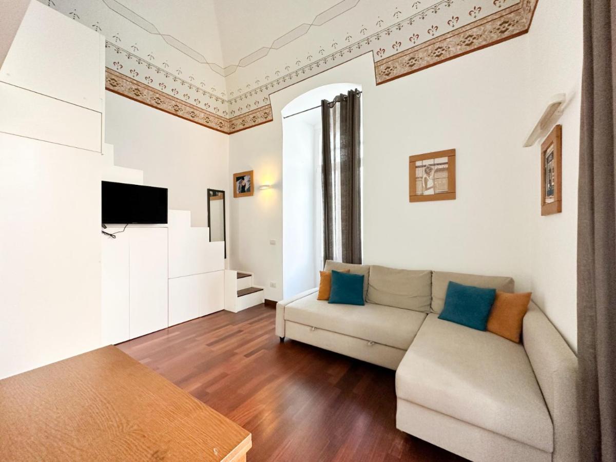 Visconti 89-Duplex Suite Бари Екстериор снимка